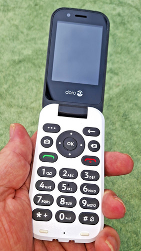 Doro 7030 phone - doro, clamshell